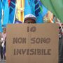 Il corteo contro il caporalato ad Alba, svoltosi sabato 24 ottobre