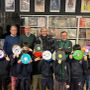 L'Associazione Alec porta la cultura del vinile nelle scuole: musica, arte e storia si incontrano attraverso le copertine dei dischi