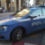 Controlli straordinari della Polizia: 5 parrucchieri multati per carenze igieniche e rimpatriati stranieri irregolari