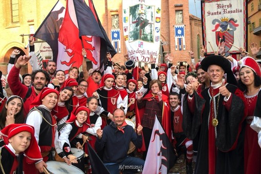 Ad Alba si corre il Palio degli Asini Ad Alba si corre il Palio degli Asini