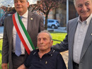 Cesare Canis con il sindaco, Claudio Raviola e l'assessore Carlo Gabetti Cesare Canis con il sindaco, Claudio Raviola e l'assessore Carlo Gabetti