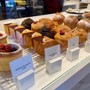 Il taglio contemporaneo della pasticceria Serenus, aperta a Centallo dalla giovane pastry chef Zana Zefi