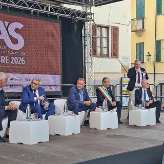 FARINÉL / Bra’s, quando una festa diventa comunità FARINÉL / Bra’s, quando una festa diventa comunità