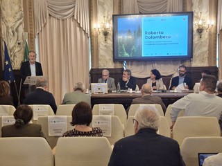 Alcuni momenti dell'incontro tenuto ieri presso la sede della Camera di Commercio di Cuneo Alcuni momenti dell'incontro tenuto ieri presso la sede della Camera di Commercio di Cuneo