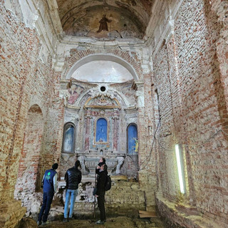 Scuola "Montalcini" di Bra, la Soprintendenza visita il cantiere: lavori verso l'autunno