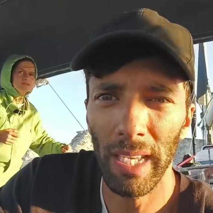 Ab Amajou, in un video postato su Instagram 6 giorni fa