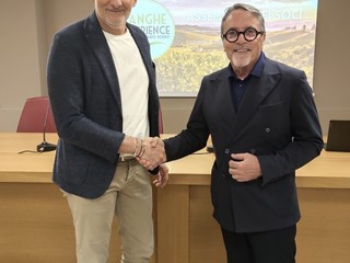 Il passaggio di consegne tra Ribezzo e Viberti Il passaggio di consegne tra Ribezzo e Viberti