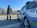 L'uomo è stato sottoposto a controlli da una pattuglia della Polizia Stradale di Bra L'uomo è stato sottoposto a controlli da una pattuglia della Polizia Stradale di Bra