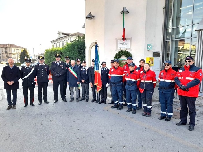 Nelle foto alcuni momenti della commemorazione Nelle foto alcuni momenti della commemorazione