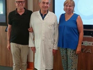 Il dottor De Roberto, al centro, con la direttrice generale Malvasio e il direttore amministrativo Monti Il dottor De Roberto, al centro, con la direttrice generale Malvasio e il direttore amministrativo Monti
