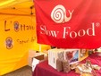 Mieli, confetture, farine, carni, frutta e verdura, tutti di alta qualità e provenienti dal Roero Mieli, confetture, farine, carni, frutta e verdura, tutti di alta qualità e provenienti dal Roero