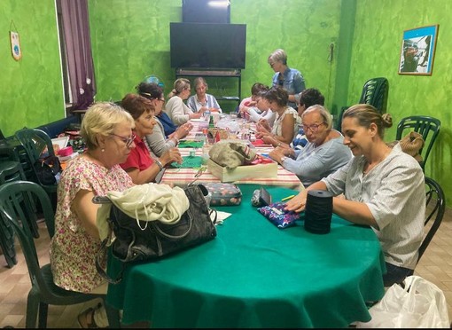 A Piobesi d'Alba è nato il laboratorio creativo "Fili di Gioia"