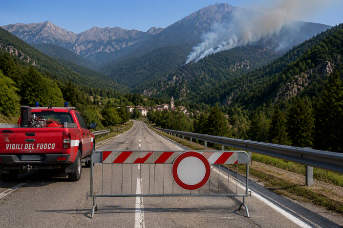 Incendio sul Monte Piastra, chiusa la provinciale 336 tra San Lorenzo di Valdieri e Desertetto
