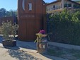 Nelle foto alcuni momenti dell'evento tenuto ieri nella cantina di Serralunga d'Alba Nelle foto alcuni momenti dell'evento tenuto ieri nella cantina di Serralunga d'Alba