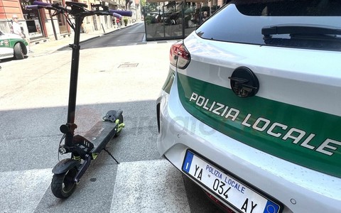 Il monopattino del ragazzo