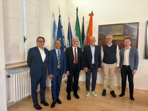 Il rinnovato direttivo del Distretto Il rinnovato direttivo del Distretto