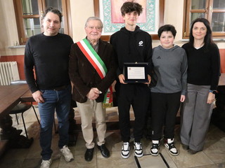 Alcuni momenti della cerimonia tenuta in municipio a Caramagna Alcuni momenti della cerimonia tenuta in municipio a Caramagna