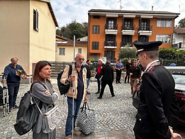 La procuratrice aggiunta astigiana Laura Deodato, che coordina le indagini, col nuovo comandante della Compagnia dei Carabinieri di Bra, capitano Alessandro Dragonetti La procuratrice aggiunta astigiana Laura Deodato, che coordina le indagini, col nuovo comandante della Compagnia dei Carabinieri di Bra, capitano Alessandro Dragonetti