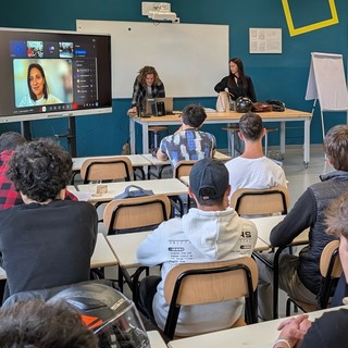 "La mafia si combatte con la cultura": Maria Luisa Impastato ne parla con gli studenti di Apro Formazione ad Alba