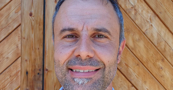 Il sindaco di Cossano Belbo Luca Luigi Tosa