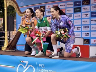 La premiazione dopo la gara disputata sabato a Piasco La premiazione dopo la gara disputata sabato a Piasco