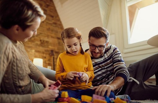 "Genitori in gioco": 30 incontri gratuiti in provincia di Cuneo per sostenere le famiglie nelle sfide educative quotidiane
