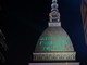 31 luglio: la scritta proiettata sulla facciata della Mole Antonelliana a Torino dal movimento Extinction Rebellion