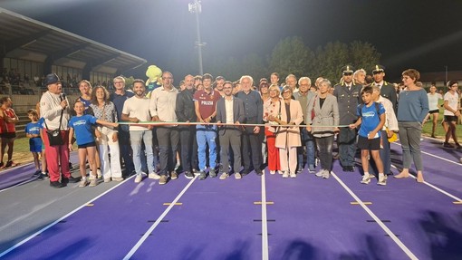 Nelle foto alcuni momenti della cerimonia tenuta ieri sera allo stadio "Augusto Manzo" di Alba
