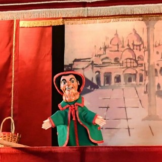 Gioppino arriva a Novello con Burattinarte: domenica 15 marzo il teatro di burattini bergamasco conquista il palco Gioppino arriva a Novello con Burattinarte: domenica 15 marzo il teatro di burattini bergamasco conquista il palco