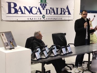 Il sindaco di Guarene Simone Manzone Il sindaco di Guarene Simone Manzone