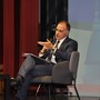 Il presidente nazionale di Confindustria Emanuele Orsini sul palco del Teatro Sociale di Alba Il presidente nazionale di Confindustria Emanuele Orsini sul palco del Teatro Sociale di Alba