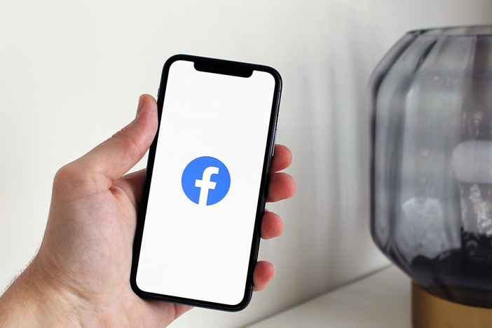 Facebook: problemi di accesso alla piattaforma, down anche Instagram