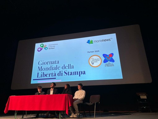 la premiazione delle scuole della provincia di Cuneo vincitrici del concorso sui nuovi linguaggi dell'informazione, giunto alla settima edizione.