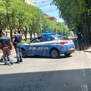Polizia e Polizia Locale sul luogo dell'incidente