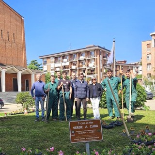 Alba, piazza Cristo Re più bella grazie agli studenti dell’Agraria di Grinzane