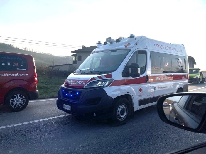 Nel pomeriggio di lunedì 19 maggio 2025 il tragico incidente nel parcheggio del distributore lungo la Provinciale 7 a Roddi (archivio)