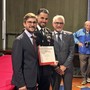 Il comandante Santoro col sindaco Alberto Gatto e l'ex primo cittadino Carlo Bo Il comandante Santoro col sindaco Alberto Gatto e l'ex primo cittadino Carlo Bo