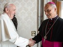 Papa Leone XIV con Bergoglio (foto Vatican News)