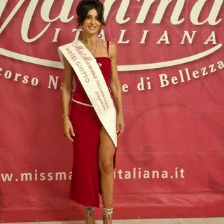 Da Vignolo al podio nazionale: Raffaella Giraudo è "Miss Mamma Italiana Eleganza 2026"
