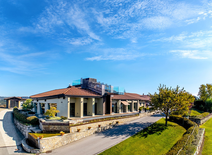 La cantina Conterno e Fantino di Monforte d'Alba La cantina Conterno e Fantino di Monforte d'Alba