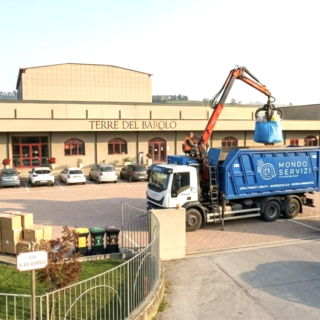 Terre del Barolo ha organizzato la raccolta dei rifiuti agricoli in cantina per i soci conferitori
