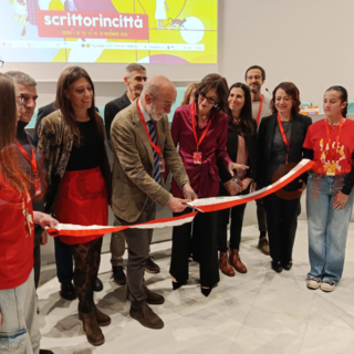 Al via &quot;scrittorincittà&quot;, l'edizione numero 27 del festival aperta oggi al Centro Incontri della Provincia