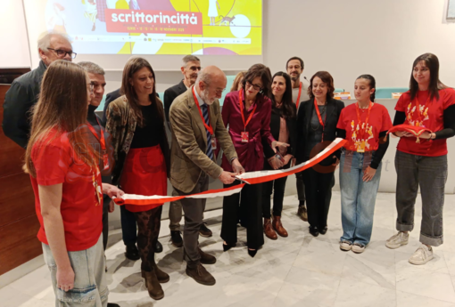 Al via &quot;scrittorincittà&quot;, l'edizione numero 27 del festival aperta oggi al Centro Incontri della Provincia