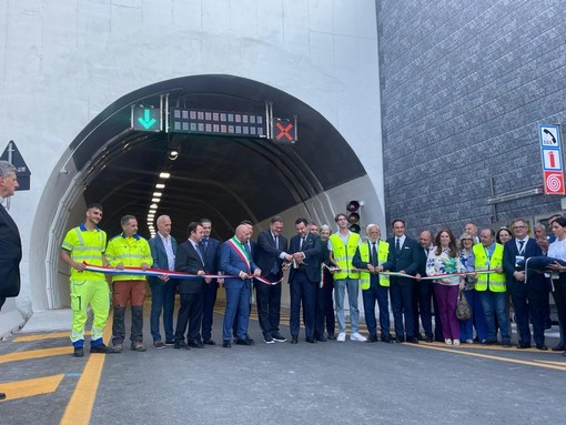 Tutto va bene, anzi no: la nuova canna del Tenda verso un lungo stop per i lavori in Valle Roya Tutto va bene, anzi no: la nuova canna del Tenda verso un lungo stop per i lavori in Valle Roya