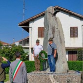 Piozzo, sulle targhe contestate il chiarimento del sindaco: "Nessun intento ideologico da parte dell’Amministrazione, né dai promotori"