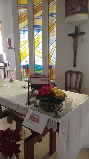 Primule della Giornata della Vita alla Casa di Riposo di Monforte