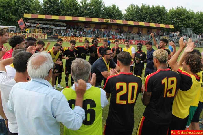 Farinél/ I social, quel terrificante mondo in cui si processano le vittime