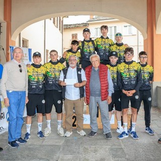 CICLISMO / Giacomo Dalla Pria domina il 67° GP UCAT: spettacolo juniores ai piedi del Monviso