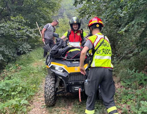 Vigili del fuoco, AIB, personale del Parco e Soccorso alpino: a Valdieri c'è stata una sola grande squadra Vigili del fuoco, AIB, personale del Parco e Soccorso alpino: a Valdieri c'è stata una sola grande squadra