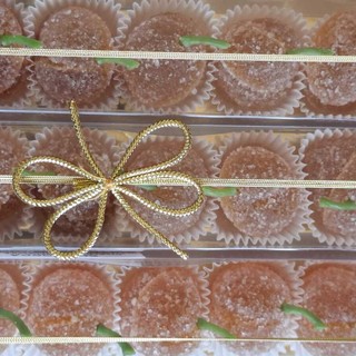 Le caramelle gelée alla Tonda di Costigliole: la dolce novità che ha conquistato la Sagra a luglio Le caramelle gelée alla Tonda di Costigliole: la dolce novità che ha conquistato la Sagra a luglio